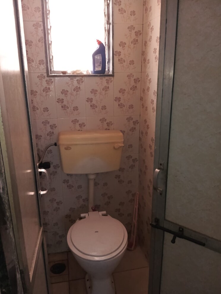 Bathroom, haridwar-apartments 1 Bedroom 430 Sq.Ft. Apartment In Evershine Nagar Mumbai 7845260