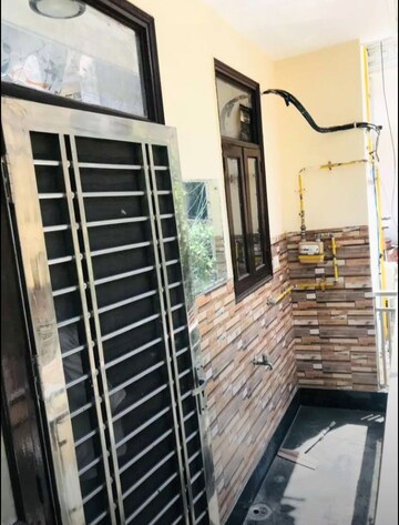 Balcony in 2 BHK Builder Floor at Mehrauli – for Rent