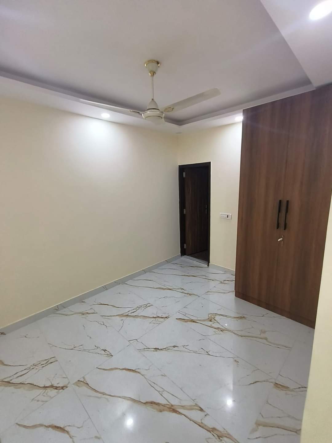 2 BHK Builder Floor For Rent in Chattarpur Delhi  7845326