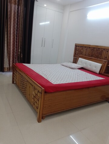 3 BHK Apartment For Rent in Maxxus Elanza, International Airport Road