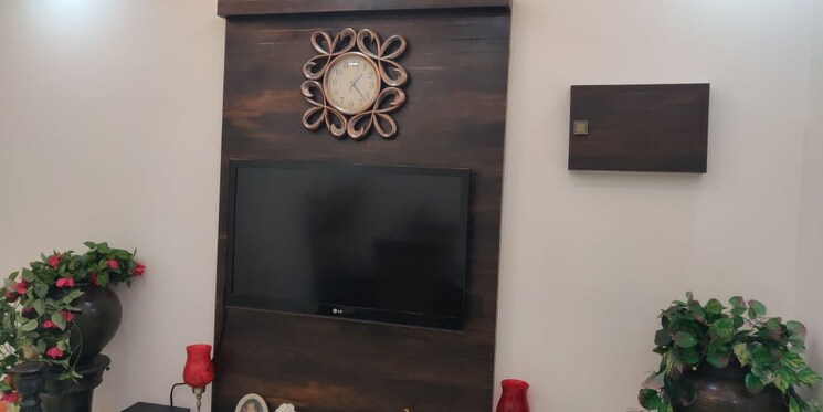 undefined, shivalik colony 2 Bedroom 100 Sq.Yd. Builder Floor In Shivalik Colony Delhi 7845349