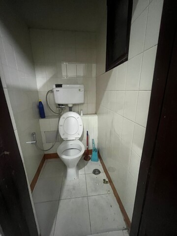 Bathroom in 1.5 BHK Builder Floor at Shivalik Colony – for Rent