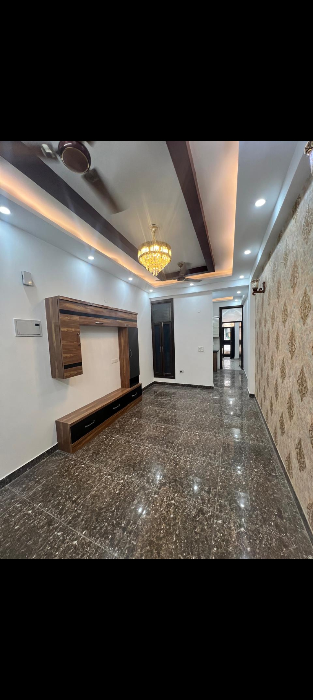 2 BHK 950 Sq.Ft. Builder Floor in RWA Gyan Khand 3