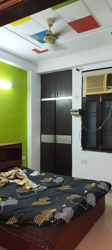 1 RK Builder Floor For Rent in Kanha Apartments Indirapuram, Shakti Khand 2