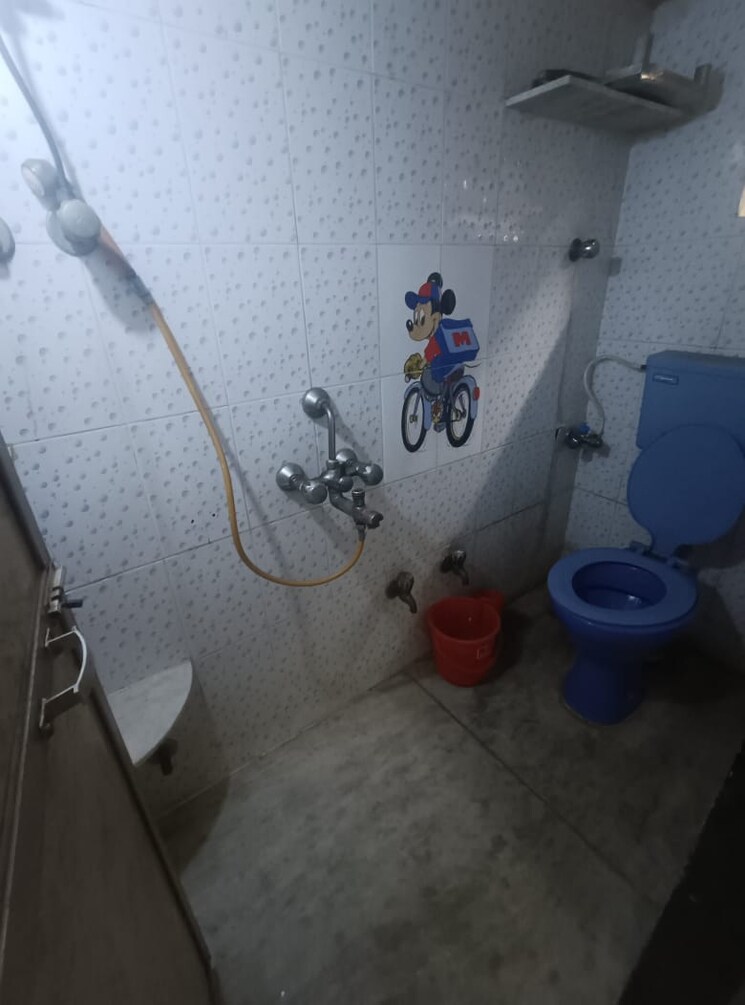 Bathroom, sai-darshan-chs 2 Bedroom 500 Sq.Ft. Independent House In Bhandup West Mumbai 7845424