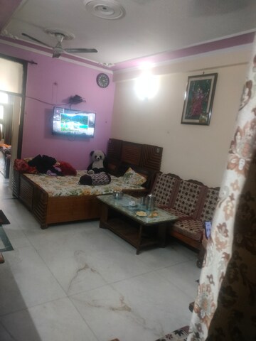 Living Room in 1 BHK Builder Floor at Park  Apartments Vaishali, Vaishali Sector 9 – for Sale