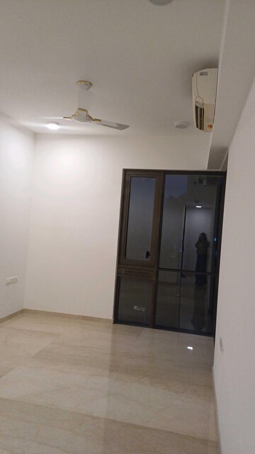 2 BHK Apartment For Rent in Lodha The Park Worli Mumbai  7845455