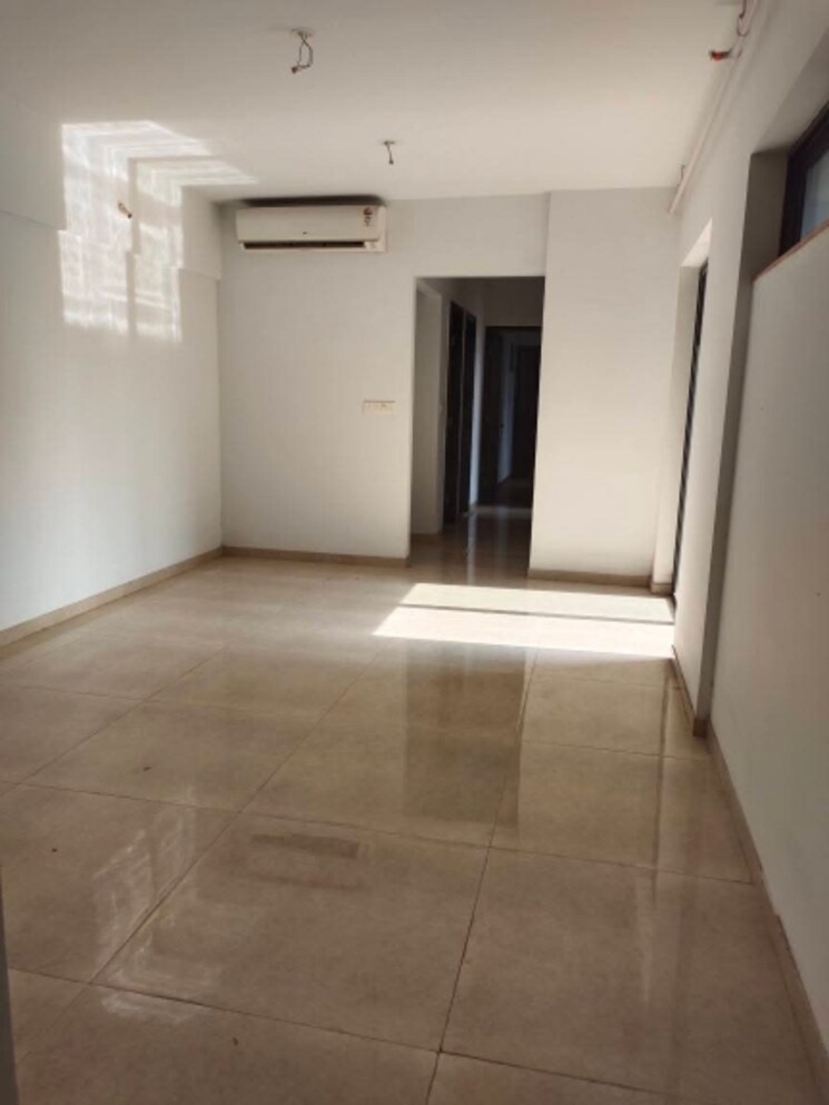 Room, lodha-palava-city-lakeshore-greens 1.5 Bedroom 649 Sq.Ft. Apartment In Dombivli East Thane 7845487