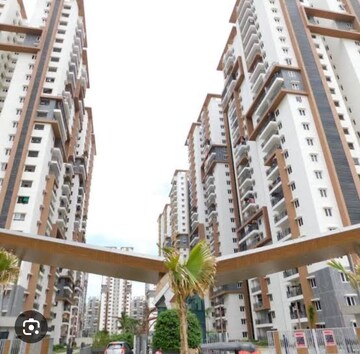 2.5 BHK Apartment For Sale in Aparna Sarovar Zenith, Nallagandla