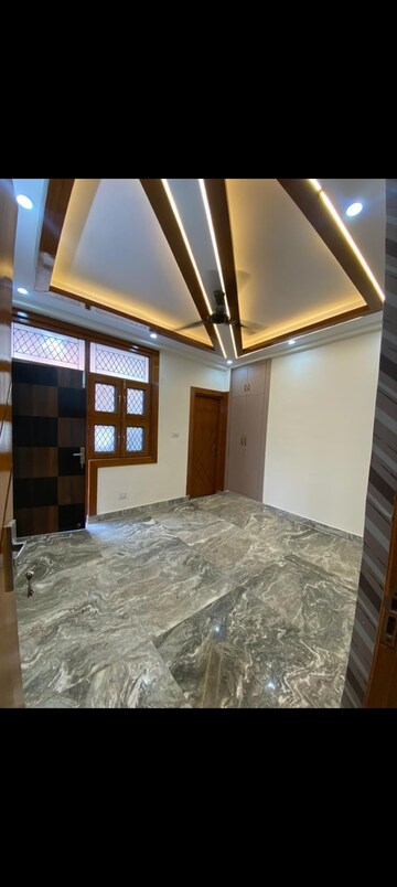 Bedroom in 3 BHK Builder Floor at RWA Gyan Khand 3, Indrapuram – for Sale