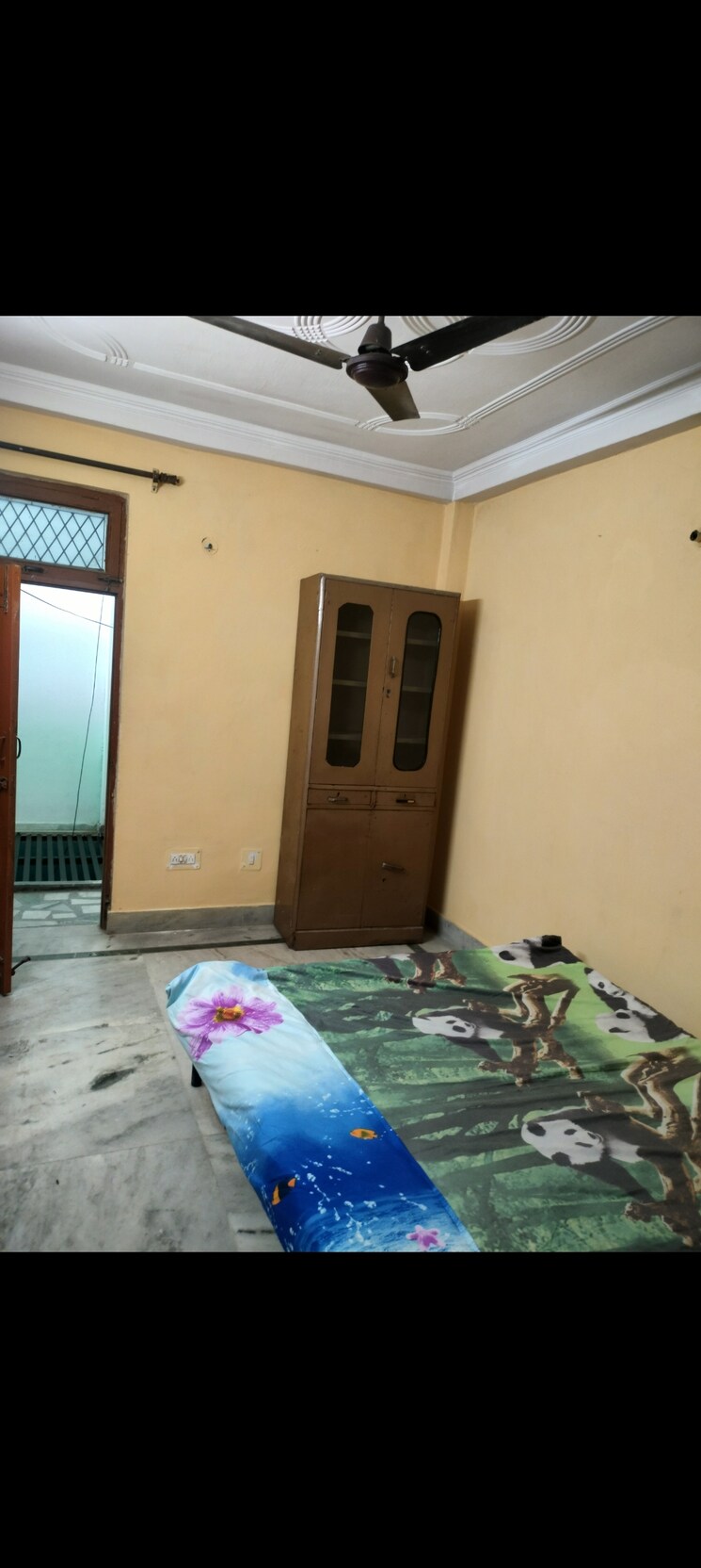 Room, mini-mig-flat 2 Bedroom 850 Sq.Ft. Builder Floor In Indrapuram Ghaziabad 7845546