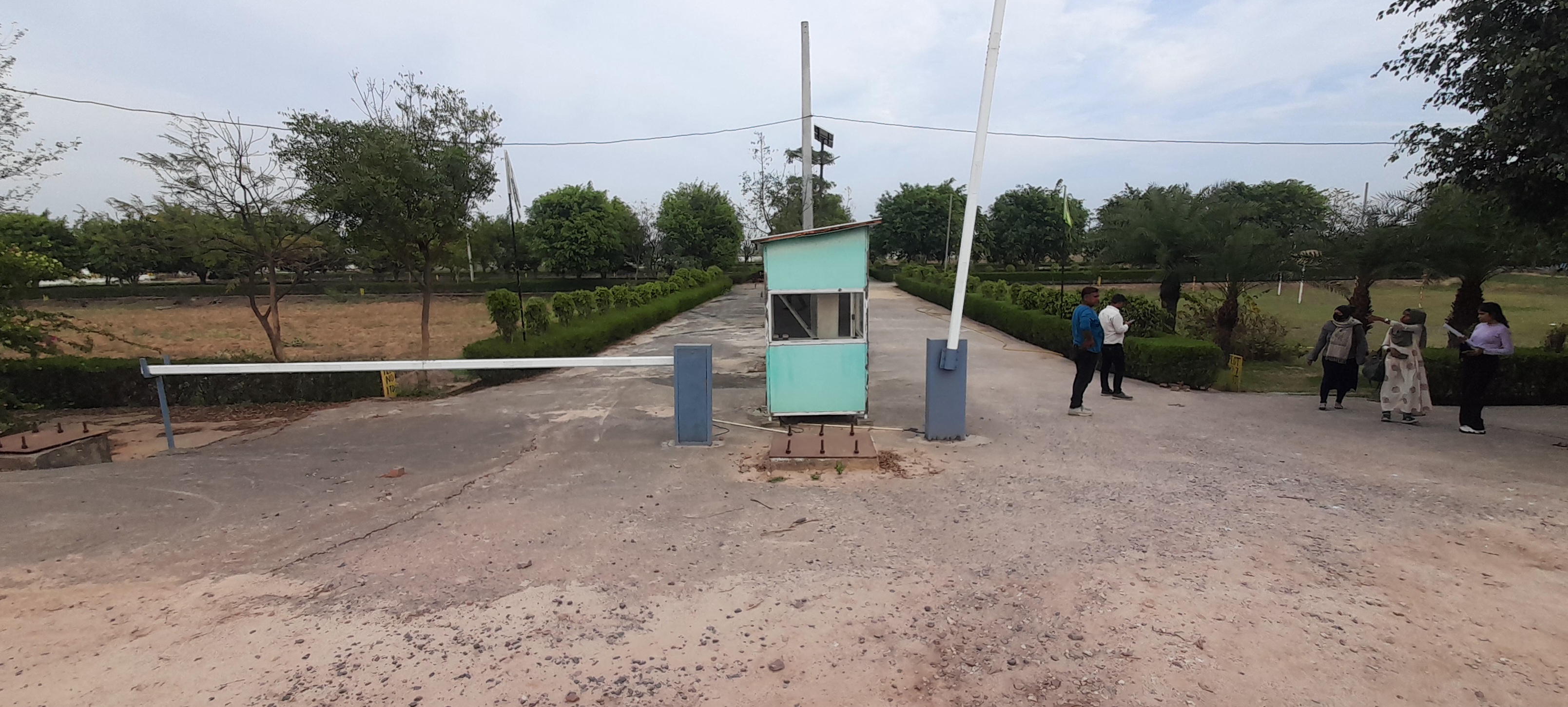 Plot For Sale in Plot For Sale Near Yamuna