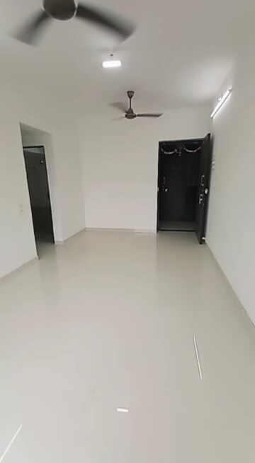 Room in 2 BHK Apartment at Siddharth Enclave Mumbai, Lower Parel – for Sale