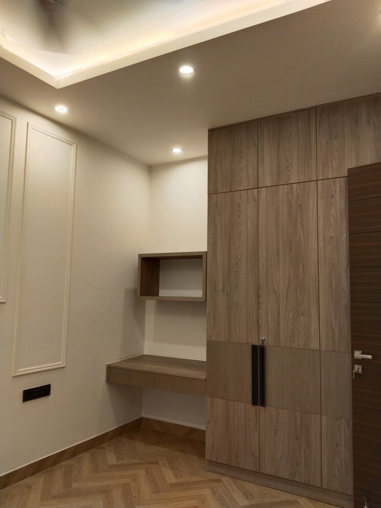 Kitchen, raj-one-good-earth 3.5 Bedroom 1682 Sq.Ft. Builder Floor In Sector 71 Gurgaon 7845688