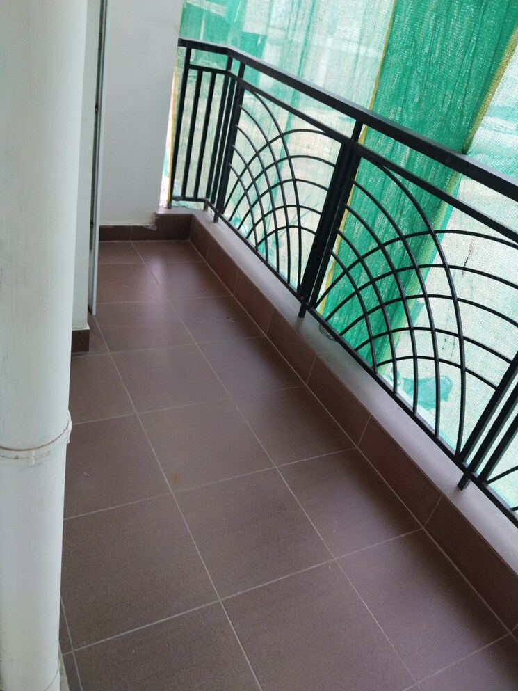 Balcony, raj-one-good-earth 3.5 Bedroom 1682 Sq.Ft. Builder Floor In Sector 71 Gurgaon 7845688