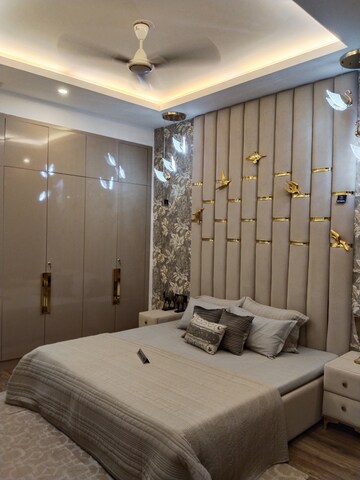 Living Room in 3.5 BHK Builder Floor at Raj One Good Earth, Sector 71 – for Sale