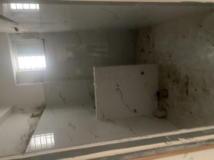 Bathroom, stand-alone-apartment 3 Bedroom 2000 Sq.Ft. Apartment In Madhapur Hyderabad 7845691