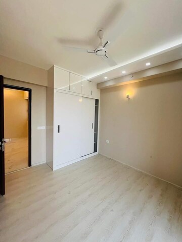 3 BHK Builder Floor For Rent in Pitampura