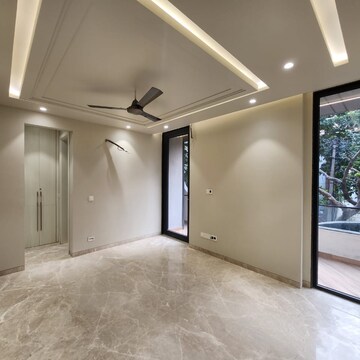 Room in 4 BHK Apartment at Adani Samsara Vilasa, Sector 63 – for Rent