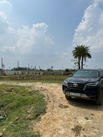  Plot – Exterior View View at Wazirganj - for Sale
