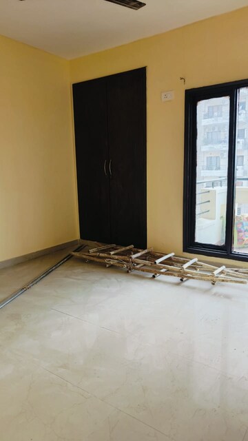 3 BHK Apartment For Rent in RPS Savana, Sector 88