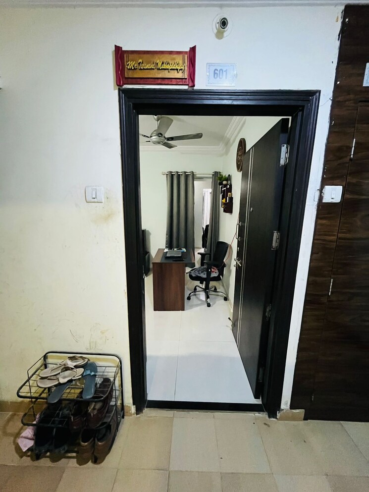 Gym, cosmos-orchid 1 Bedroom 464 Sq.Ft. Apartment In Ghodbunder Road Thane 7845942