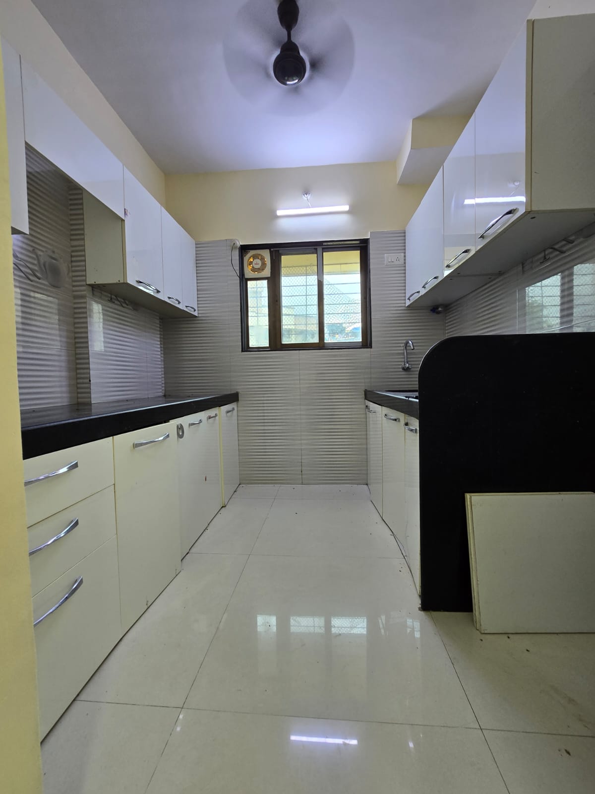 3 BHK Apartment For Sale in Azad Road 