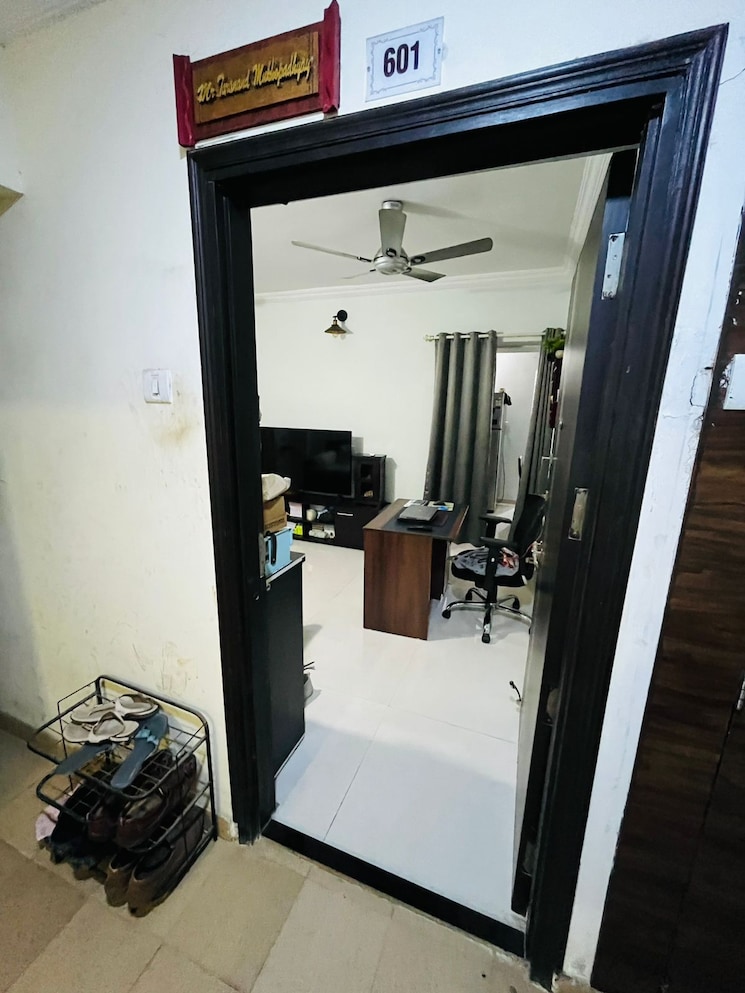 Master Bedroom, cosmos-orchid 1 Bedroom 464 Sq.Ft. Apartment In Ghodbunder Road Thane 7846104