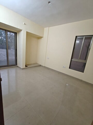 Room in 2.5 BHK Apartment at Shreeji Splendor, Brahmand – for Sale
