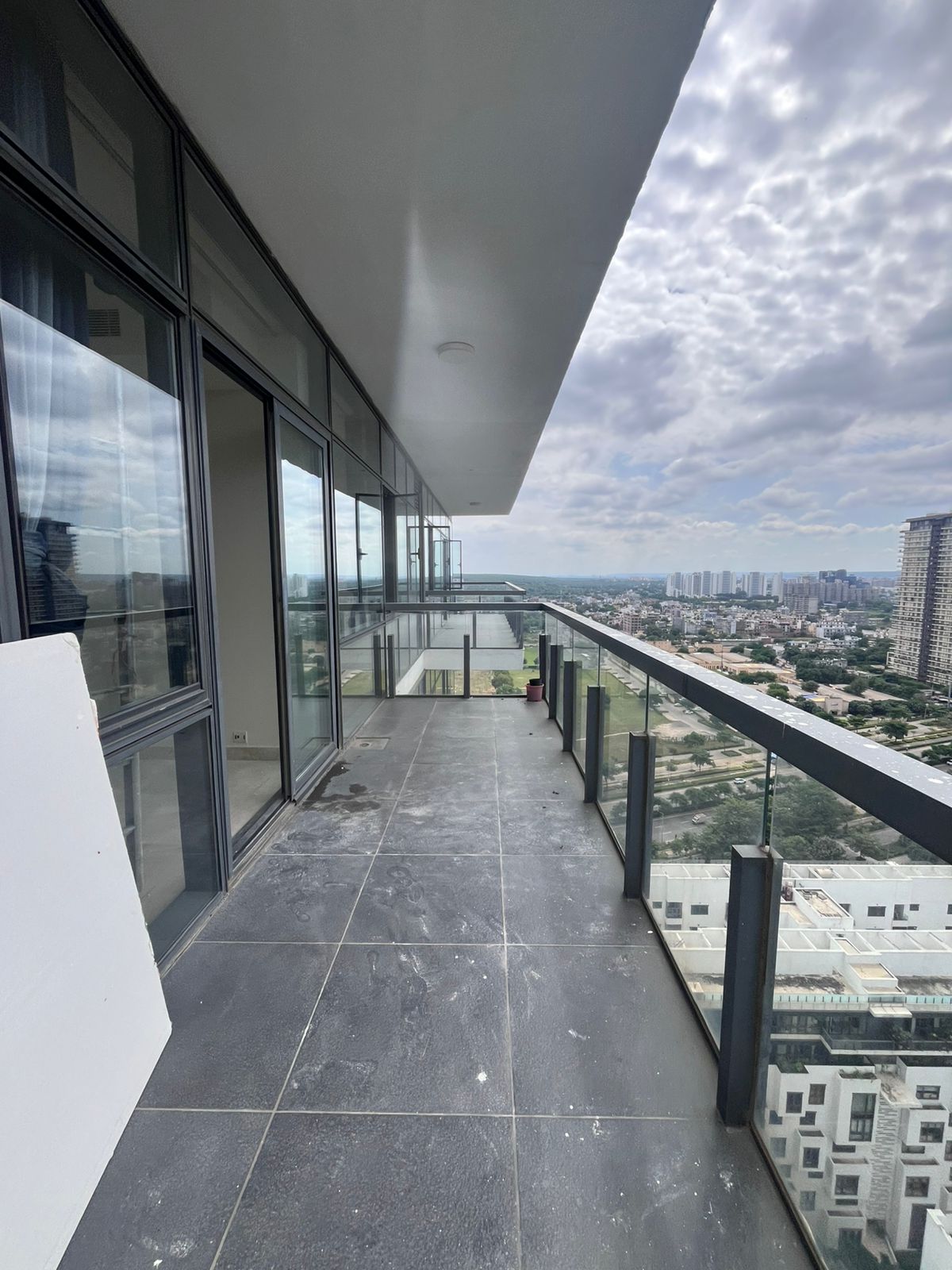 3 BHK + Servant Room Apartment For Sale in Conscient Hines Elevate