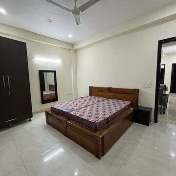 Living Room in 2 BHK Builder Floor at Ansal Sushant Lok I, Sector 43 – for Rent