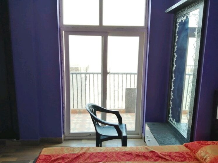 Bedroom, sector 31 6 Bedroom 167 Sq.Mt. Independent House In Sector 31 Noida 7846598