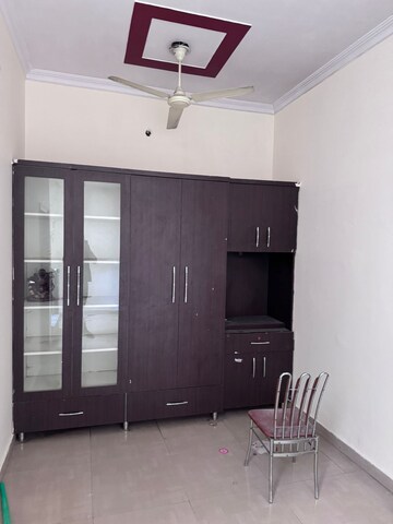 Room in 3 BHK Villa at East Canal Road – for Sale