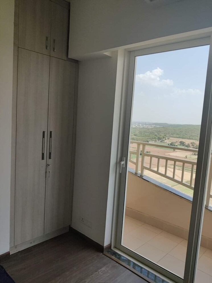 Room, m3m-ikonic 3 Bedroom 1950 Sq.Ft. Apartment In Sector 68 Gurgaon 7846707