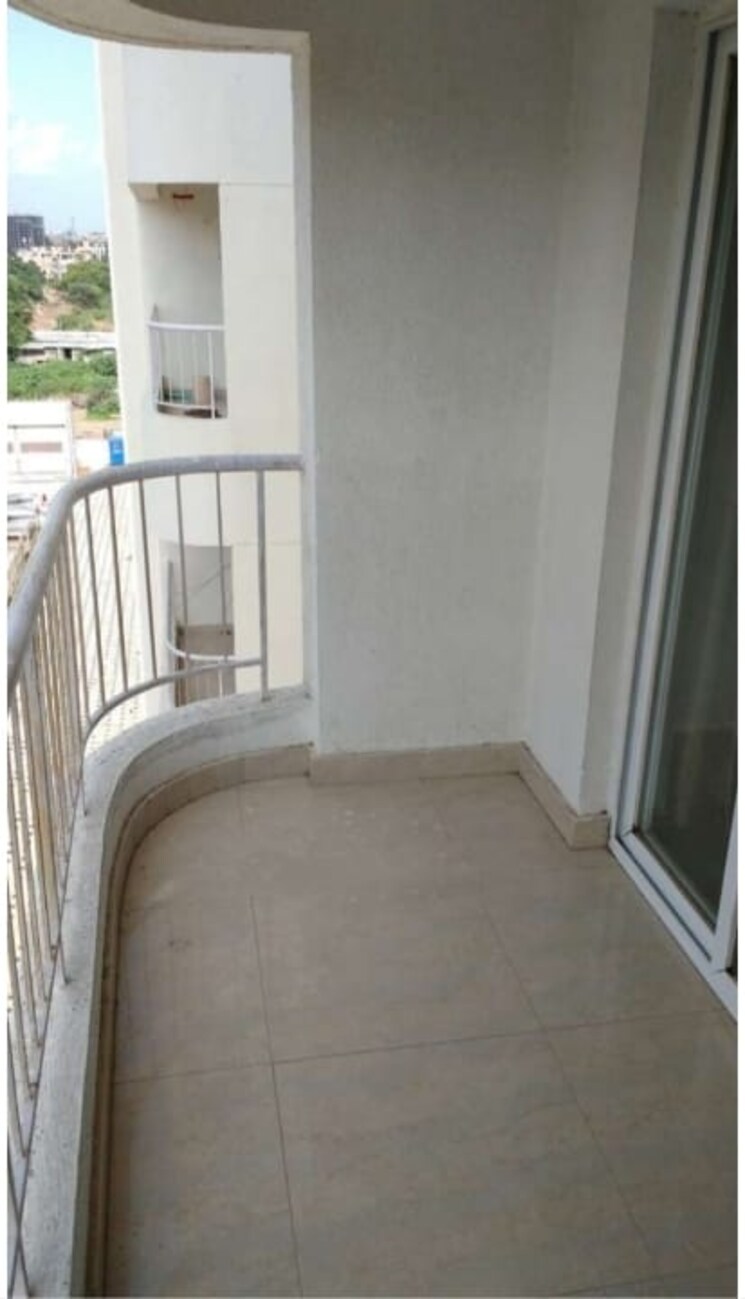 Balcony, mantra-sky-homes 4 Bedroom 1874 Sq.Ft. Apartment In Magarpatta City Pune 7846795