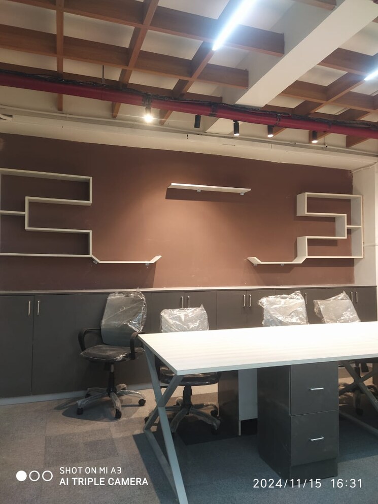 Team Area, sector 16 Commercial Office Space 2500 Sq.Ft. In Sector 16 Noida 7846838