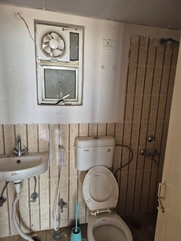 2 BHK Apartment For Rent in HCBS Sports Ville, Sohna Sector 35