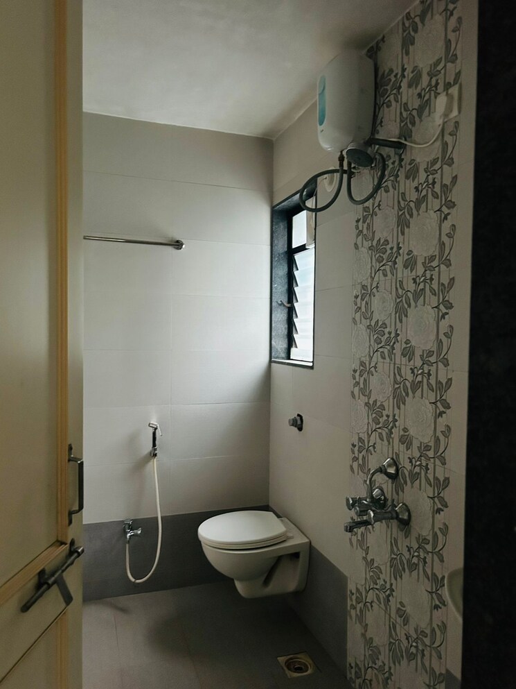 Bathroom, chintamani-residency 2 Bedroom 1100 Sq.Ft. Apartment In Bavdhan Pune 7846885