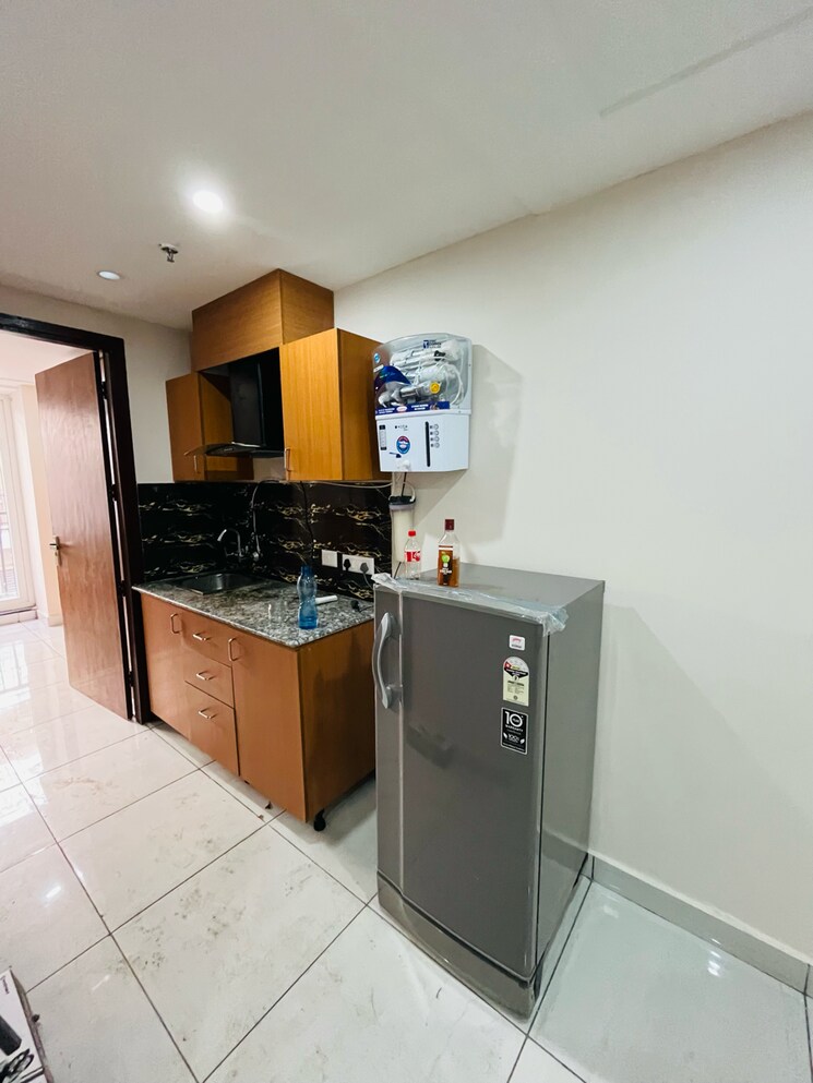 Kitchen, chandigarh-citi-center 1 Bedroom 500 Sq.Ft. Apartment In Vip Road Zirakpur 7846906