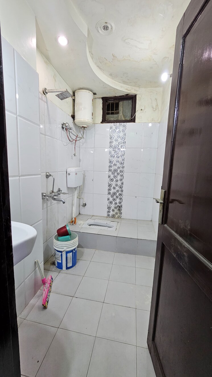 Master Bedroom, laxmi nagar 3 Bedroom 900 Sq.Ft. Builder Floor In Laxmi Nagar Delhi 7847046