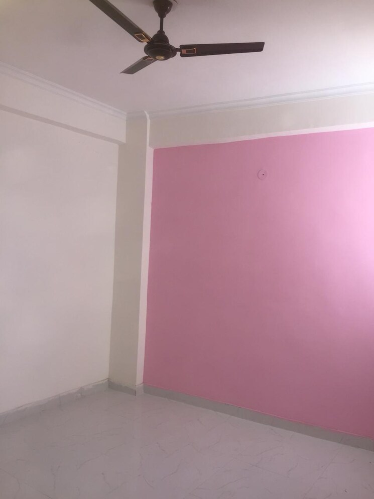 Room, creators-gayatri-vatika 2 Bedroom 950 Sq.Ft. Builder Floor In Sector 123 Noida 7847282