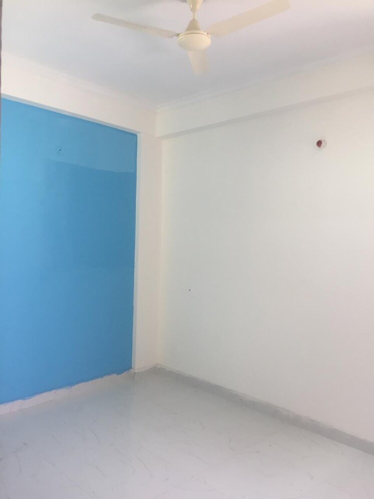 Room, creators-gayatri-vatika 2 Bedroom 950 Sq.Ft. Builder Floor In Sector 123 Noida 7847282