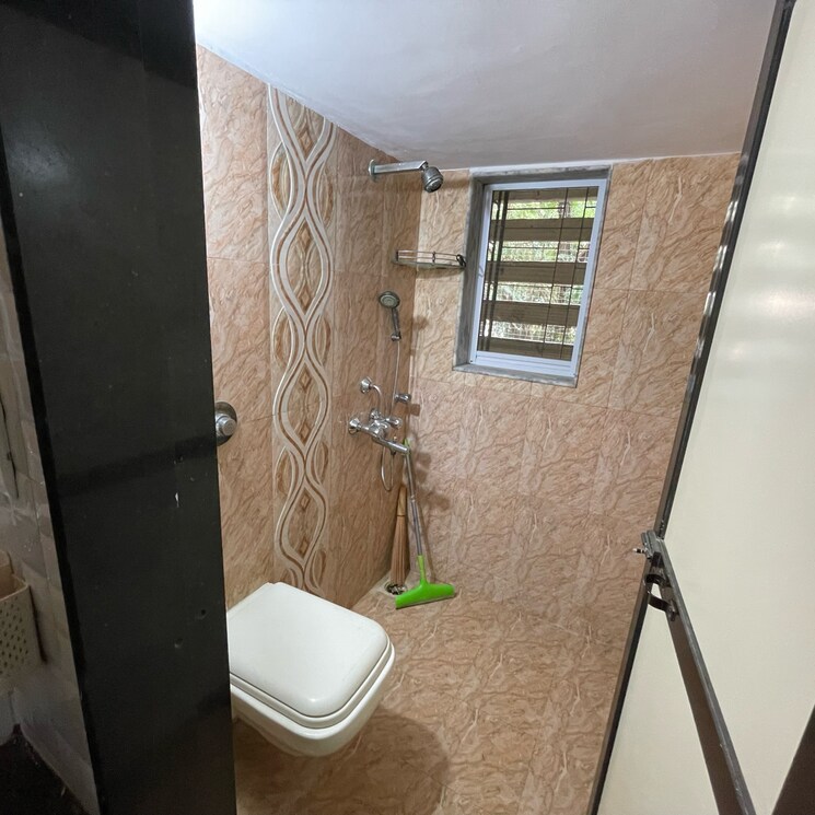 Bathroom, ashoka-tower-andheri 1 Bedroom 550 Sq.Ft. Apartment In Yari Road Mumbai 7847284