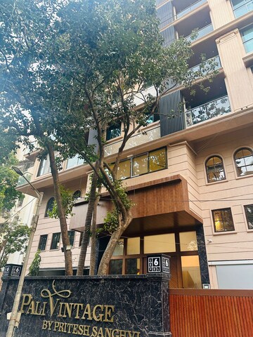 3 BHK Apartment – Exterior View View at Khar West - for Rent