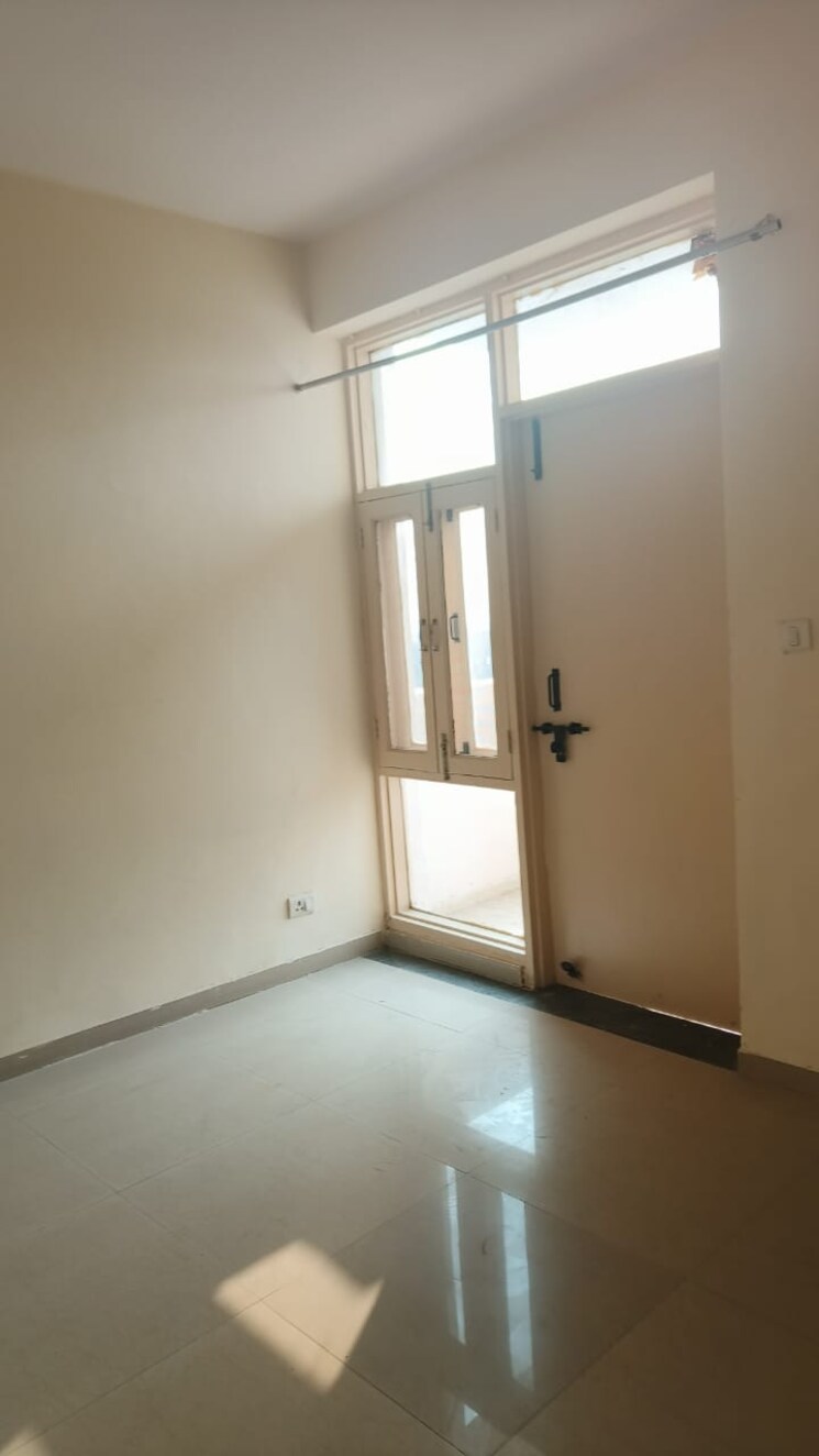 Room, bptp-parkland-pride 3 Bedroom 190 Sq.Yd. Apartment In Sector 77 Faridabad 7847470