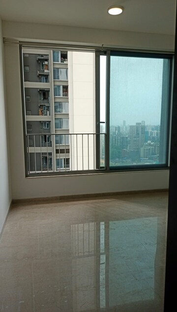 4 BHK Apartment For Rent in Oberoi Sky City, Borivali East
