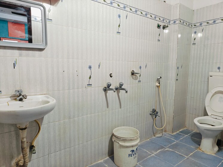 Bathroom, hydershakote 2 Bedroom 1150 Sq.Ft. Apartment In Hydershakote Hyderabad 7847780