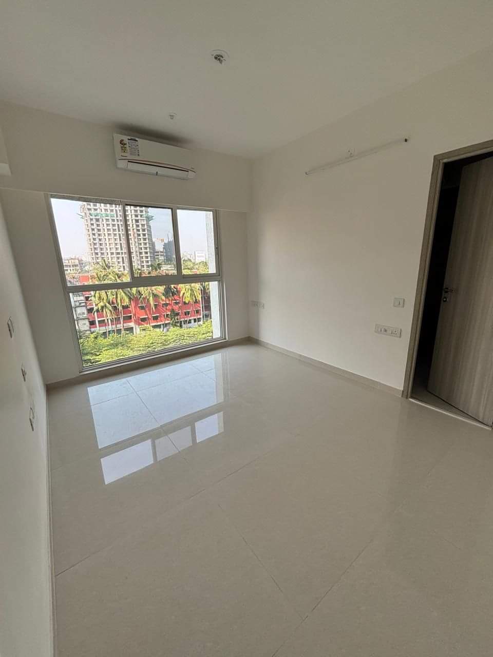 2 BHK Apartment For Rent in Rustomjee Erika Bandra East Mumbai  7847827