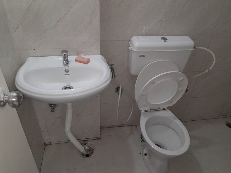 Bathroom, signature-global-the-millennia 2 Bedroom 644 Sq.Ft. Apartment In Sector 37d Gurgaon 7847923