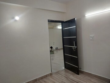 2 BHK Builder Floor For Rent in New Ashok Nagar Delhi  7847943